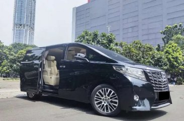 Toyota Alphard G bebas kecelakaan