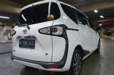 Jual Toyota Sienta 2016, KM Rendah