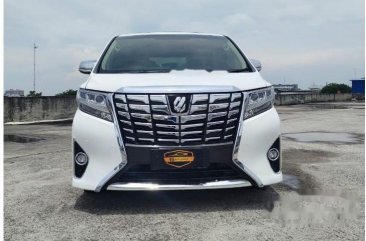 Toyota Alphard 2017 bebas kecelakaan