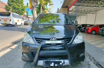 Toyota Kijang Innova J bebas kecelakaan