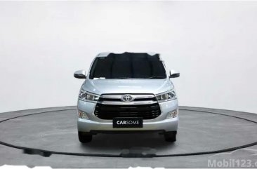 Toyota Kijang Innova V dijual cepat