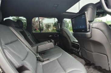 Toyota Land Cruiser VX-R dijual cepat