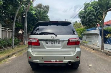 Jual Toyota Fortuner 2007 harga baik