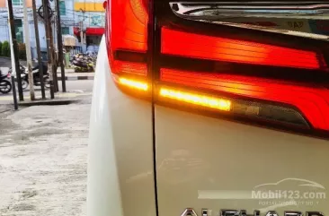 Toyota Alphard 2018 bebas kecelakaan