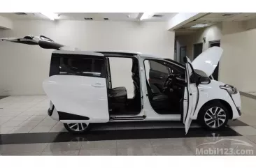 Jual Toyota Sienta 2017 harga baik