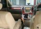 Toyota Alphard 2005-0