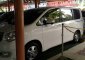 Toyota NAV1 Luxury V 2013 MPV-2