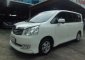 Toyota NAV1 Luxury V 2013 Minivan-3