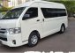 Toyota Hiace High Grade Commuter 2017 Van-5