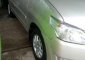 Dijual dengan cepat mobil Toyota Kijang Innova 2.0G tahun 2012 manual-2