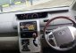 Toyota NAV1 Luxury V 2013 MPV Automatic-2