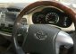 Dijual Toyota Kijang Innova V Luxury 2012 M/T - Top Condition - Jarang Ada-2