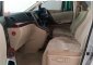 Dijual mobil Toyota Alphard G 2010 MPV-2