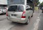 Dijual mobil Toyota Kijang Innova G 2005 MPV-2