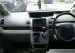 Jual Toyota NAV1 V Luxury Automatic 2013 -0