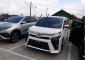  Toyota Voxy 2018 dijual -8