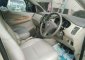 2010 Toyota Kijang Innova G Luxury Dijual -5