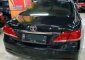 2011 Toyota Camry V dijual -4