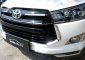 Toyota Kijang Innova Venturer AT Tahun 2017 Dijual -3