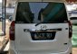 Toyota NAV1 V Limited Luxury 2014 MPV dijual-6