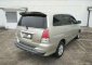 2011 Toyota Kijang Innova V Luxury Dijual -6