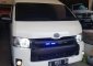 Toyota Hiace High Grade Commuter 2016 Van dijual-9
