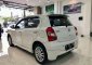 Toyota Etios Valco G MT 2015-3