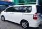 Jual Toyota NAV1 V Luxury 2015-2