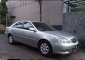 Toyota Camry 2004 bebas kecelakaan-4