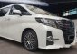 Butuh uang jual cepat Toyota Alphard 2015-3