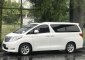 Toyota Alphard 2010 dijual cepat-2