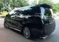 Toyota Vellfire 2017 dijual cepat-4