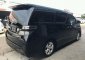 Toyota Vellfire 2010 dijual cepat-7