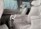 Butuh uang jual cepat Toyota Alphard 2012-10