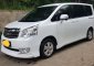 Jual Toyota NAV1 2013, KM Rendah-2