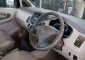 Toyota Kijang Innova 2008 dijual cepat-3