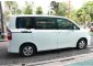 Toyota NAV1 2013 dijual cepat-1