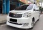 Butuh uang jual cepat Toyota NAV1 2013-2