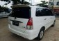 Toyota Kijang Innova 2010 dijual cepat-2