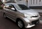 Butuh uang jual cepat Toyota Veloz 2015-2