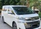 Toyota Vellfire 2018 dijual cepat-1
