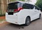 Butuh uang jual cepat Toyota Alphard 2017-2