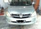 Toyota Kijang Innova 2005 dijual cepat-4