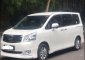 Toyota NAV1 2014 dijual cepat-4