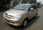 Toyota Kijang Innova 2006 dijual cepat-6