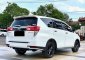 Jual Toyota Venturer 2018, KM Rendah-3