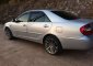 Butuh uang jual cepat Toyota Camry 2002-7