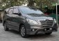 Butuh uang jual cepat Toyota Kijang Innova 2015-12