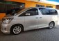 Toyota Vellfire dijual cepat-7