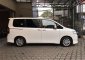 Toyota NAV1 2017 dijual cepat-1